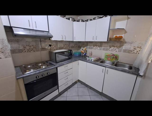 2 BEDROOM APARTMENT FOR SALE IN BLUFF